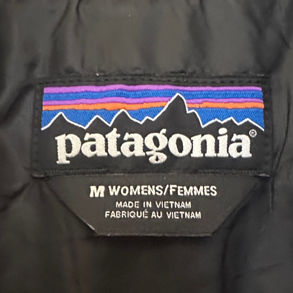 Patagonia Black Puffer Vest - Picture 3 of 3